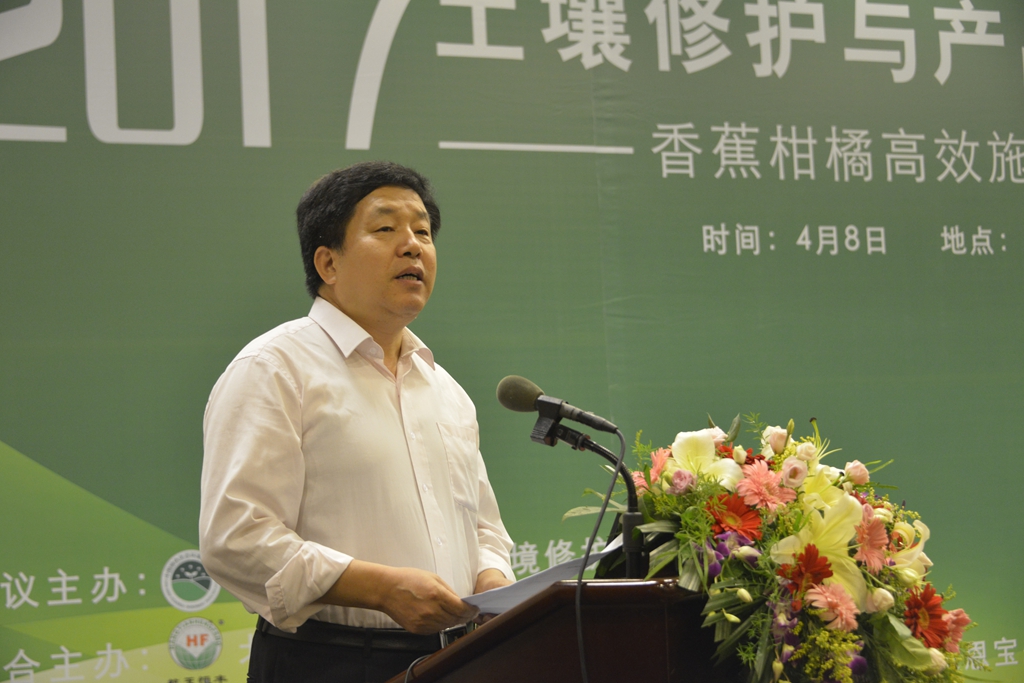 王道龙_副本.jpg